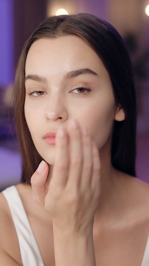 Blanket your skin in #ArtistrySleepingMask and reap the benefits all night long ✨🌙 Is this the last step of your bedtime routine? 👇 | Artistry Europe