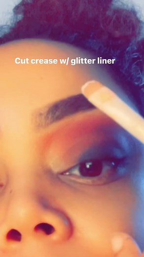 #cutcrease #cutcreasemakeup #cutcreasetutorial #cutcreaselook #cutcreaseeyemakeup #mua #makeupreels #makeupartist #glitter #eyebrows #eyeliner | Ciara Michael
