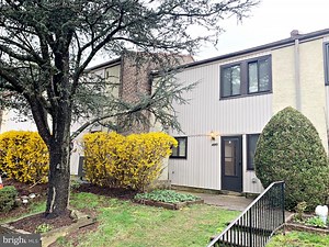 4943 Oxford Ct, Bensalem, PA 19020 - MLS PABU2067856 - Coldwell Banker
