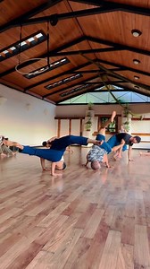 Movement retreat in progress this week at Earth Lodge Guatemala, with @omar.thali in the house leading some world class movement practices! 💪🏼 | Earth Lodge