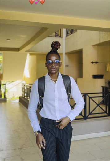 Stylish Lesbian Outfit Ideas for Your Week
