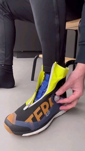 Adidas Terrex Agravic Tech Pro. 📽 @walkeraddictt With its 400 grams (14 oz.) closer to a hiking boot than a trail runner but definitely suitable for both outdoor activities. A waterproof high cut model that provides protection against the elements. Lots of support from the rear foot to the mid foot, and that ensures stability on the unpaved terrain. Topped off with the BOA Fit System for precision fit. Micro adjustable fit system and no need to take your gloves off. Bring it on winter! #adidast