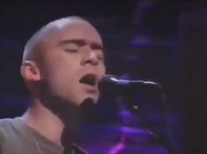 Live ▪︎ Lightning Crashes ▪︎ Unplugged The Grunge Diaries #live #alternativerock #genxmusic #rockmusic #90srockmusic Description Live - Lightning Crashes - Unplugged 1995 Concert: Live - MTV Unplugged - Amsterdam 1995-11-02 Lightning Crashes is a song by American rock band Live. It was released in September 1994 as the third single from their album, Throwing Copper. Although the track was not released as a single in the US, it received enough radio airplay to peak at No. 12 on the Billboard Hot 