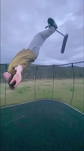#trampoline #tricks #trampolinescooter | trampoline