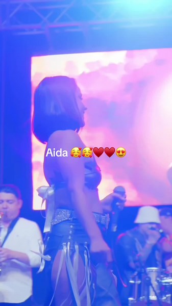 Aida Cortes: Contenido Exclusivo en OnlyFans