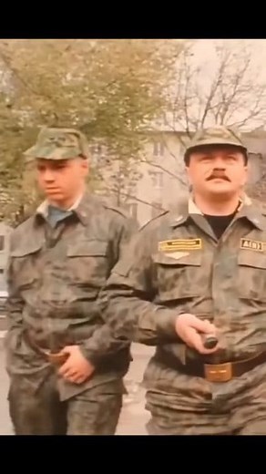 You, spirit, are the right military man You and I will go home in foot wraps from Versace DMB | Aleksei Dzitsjuk