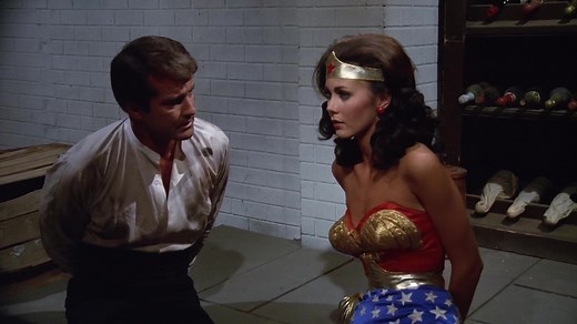 神奇女侠 氯仿陷阱Wonder Woman chloroformed and captured by agents 1x12