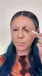 Da Vinky Inspired Mona Lisa Makeup Look