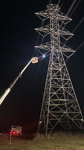 #Repost @d_rek_93 @download.ins --- Parallel 345kv line hot ⚡️ She’s a little spicy🌶️ | Linejunk