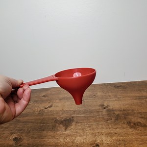 Tupperware Funnel Large Hershey Kiss Shape Wine Red Berry Color Gadget New - Etsy Hong Kong