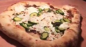 #TrufflePizza bubbling in the #Gaggenau oven! Come grab a slice today at San Matteo Pizzeria & Ristorante @1559 2nd Avenue! Say you’re with #UrbaniTruffles and get a free beer! | Urbani Truffles USA