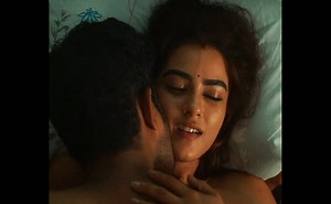 Kavya Thapar Sexy Scene in Ek Mini Katha
