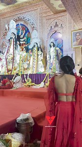 Poonam Pandey Arrives To Take Maa Durga Blessings At North Bombay Durga Puja 2024 . .#Poonampandey | Varinder Chawla