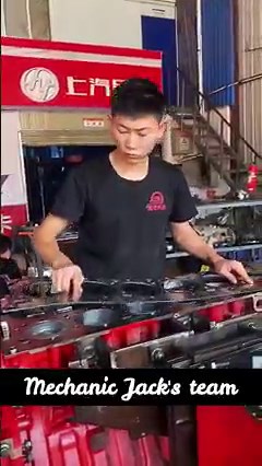 3M views · 34K reactions | Cummins Engine overhaul #mechanic #mechanicjack #cummins #engine #overhaul | Mechanic Jack's team | Facebook
