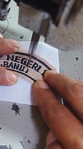 1.4M views · 7.8K reactions | Bordir lokasi bed sekolah menengah pertama #reels #fypreelsシ゚viralシ #monetisasi #fouryoupage #sewing | Seni Bordir Manual | Facebook