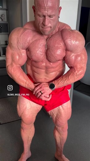 Bodybuilders News Breed Lewis ifbb pro new Today video update #muscles #bodybuilding #gym #makegreatthebodybuildingagain #ifbbpro #workout #culturismoitaliano #bodybuilder | Culturismo Italiano