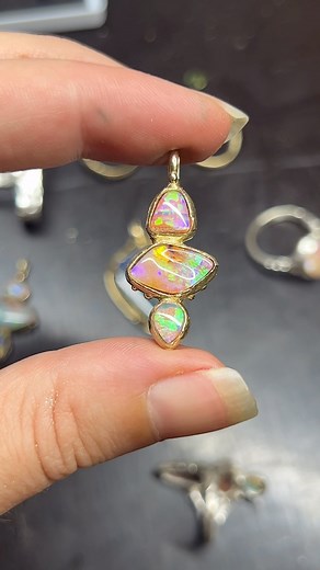 Setting day today!! ✨💎 I’ve got these beauties lined up ready to be finished up for this weekends shop update! (9am 5th AEST) Along side all of your customs!! 🔥🔥🔥 Announcement incoming! 🫢 And previews with price and size hopefully tomorrow! #opal #boulderopal #opaljewelry #opalring #australianopal #fantasy #lostwax #pinkopal #lightningridge #partisapphire | Fae Folk Jewellery