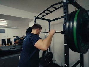 Preseason mit Coach Elvyra 🏋️ Coach Elvyra gibt Einblicke ins Off-Season-Programm, wie es aufgebaut ist und was die Schwerpunkte sind. Schritt für Schritt Richtung Saisonstart. 💪😈 Be proud, be blue, be part of the Family #bluefamily #bluepride #goblue #hamburg #americanfootball #sport #040 | Hamburg Blue Devils e.V.