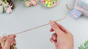 120 Pcs Happy Easter Gift Tags with Strings Colorful Easter Bunny Hanging Paper Tags Spring Cute Rabbit Basket Name Labels for Holiday Decoration Spring DIY Crafts Wrapping Party Favor