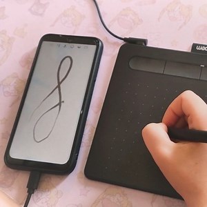 Getting creative with Wacom Intuos and Android is really easy! Check out how Natália Mendez does it using Sketchbook! #WacomIntuos #digitalart #Intuos #Android | Wacom