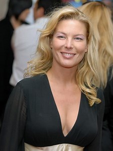 Deborah Kara Unger - Alchetron, The Free Social Encyclopedia