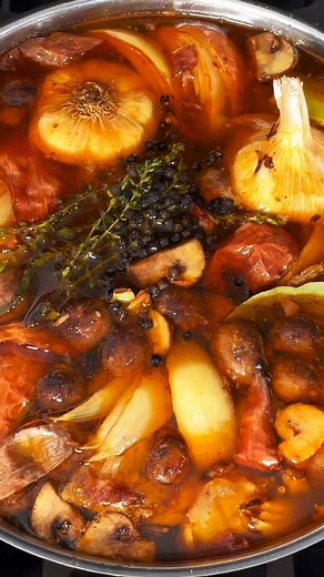 73K views · 1.5K reactions | French onion soup 北#soup #souprecipe #frenchonionsoup #cookingtime #cookingathome #reelsviral | Not Another Cooking Show | Facebook