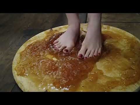 Sadie Barefoot Trapped in Glue