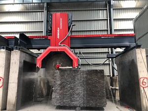 [Hot Item] Joborn Granite Marble Block Cutter Single Column Auto Stone Cutting Machine in Egypt