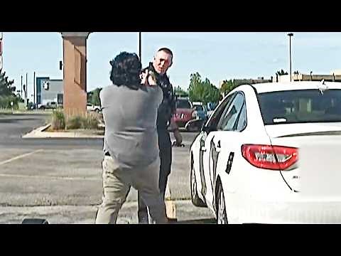 Man Pepper Sprays Then Stabs Edmond Officer During a Traffic Stop