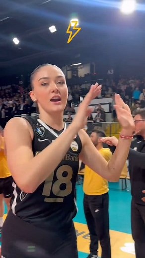 Zehragunes lest'go VakifBank Turkiye 💪🤛🖤🧿#reels #volleyball #turkey #VNL | Zehra Gunes