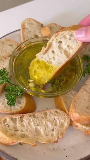 Easy Olive Oil Bread Dip | Recipe: https://therecipecritic.com/olive-oil-bread-dip/ | Tried and True Recipes