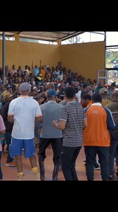 📽 Video Highlights: Officials joined Kicukiro District residents during the monthly #Umuganda community work to lay murram and improve water drainage along the Rebero-Gihuke-Ayabaraya road, which connects Kicukiro to Rwamagana District. #KigaliYacu | City of Kigali