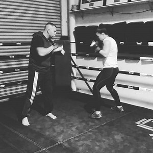 52 reactions | Working my hands with the Master Coach, Mark Grech @jaboutgym #ToeTheLineBoxing #AustraliasNo1BoxingTrainer | The Aussie Girl 'Angerfist' - Arlene Blencowe | Facebook