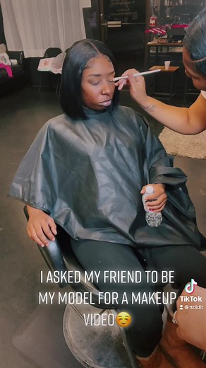 550K views · 109K reactions | #maternityshoot #surprise #babyshower #makeup #hair #iamwoman #fyp | Titia Simmons | Facebook