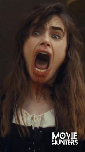 Horror scream 🙀 \n#maxxxine #lilycollins #miagoth