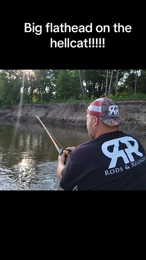 What a nasty hookset!! #ctf #catchthefever #hellcat #catfish #flathead #fish #fishimg #fishinglife #river #outdoor #outdoors #freshwater #bigcatfever #ctfnation #angler #nature | Slime Line Fishing Line