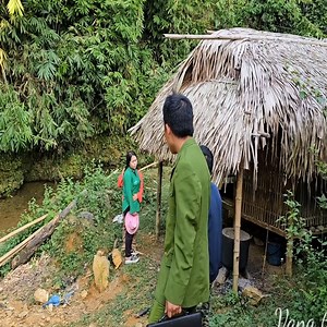 Commune officers and police came to deal with the pregnant couple, and the wife was evicted | Vang Thi Hoa