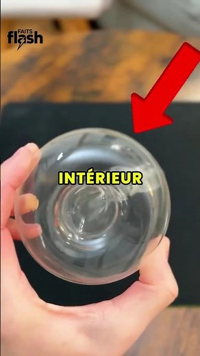 This shape has neither an inside nor an outside 🤯 #topology #kleinbottle