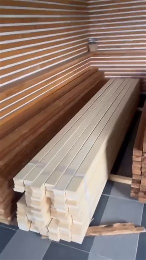 aquapark olomouc on Instagram: "Milovníci naší wellness zóny .. poznáváte ? V odstávce aquaparku jsme makali na renovaci naší saunové zóny. A takto to tam vypadalo 👀🧐"