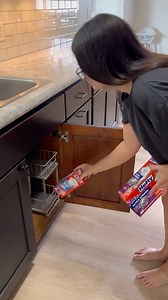4.3K views · 18 reactions | Keep your kitchen smelling nice and fresh with Hefty® Fabuloso Scented Trash Bags  #HeftyHeftyHefty #KitchenHacks | Hefty | Facebook