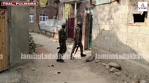 Search Ops Underway after a non-local 19 yrs old labourer Shubam Kumar from UP, was shot and injured by unidentified #terrorists in Batagund village, #Tral area of #Pulwama | Jammu Ladakh Vision