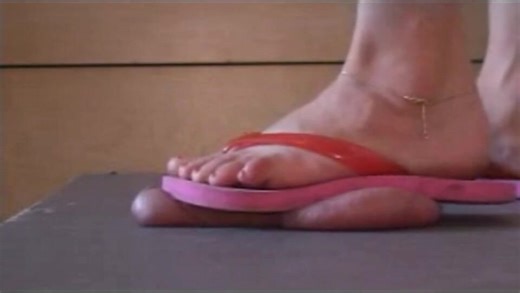 Sandals that crush a man 10