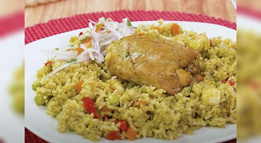 Prepara un arroz con pollo peruano tradicional y riquísimo (VIDEO)