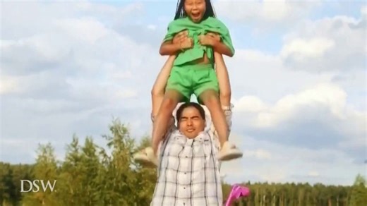 DSW TV Spot, 'Follow Your Dreams'