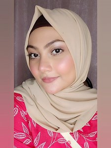 Easy & Simple Look🌸 || Makeup Tutorial Product used: L.A Girl Eye brow pencil (Dark Brown) Cosrx Cica Cream Wet n wild Impossible Primer L.A Girl peach corrector Technic BB Cream (Oatmeal) W7 Banana loose powder Sunkissed blush Palette Absolute new York Contour Palette (Highlighter) Absolute new York White Kajol Essence False Lash effect Mascara Colormax lipliner no.1 espresso Nior lipstick 60no. Join my group ✨GlamUp With Tahsin✨ . . . . #makeup #simplelook #makeuplover #makeuplooks | Makeup B