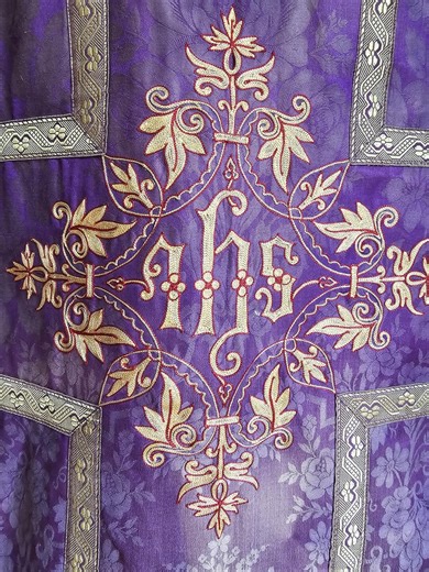Antique Priest Purple Damask Chasuble With Embroidery and Stole - Etsy Canada