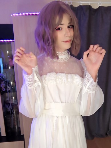 Incredible Physics of the Criss Cross Neck Dress