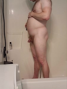 Poppered Pig Livestreamed Belly Inflation