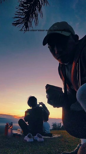 A happy and contented life is about finding joy in the simple things, embracing gratitude for what you have, and living each day with a positive view. My life is already full of meaning. What a beautiful world 🌎🌅. Thank You Lord 😇♥️🙏 Surise sighting 🌅🌄 📍Patag, Banglay Tangub City Misamis Occidental DISCLAIMER: I hereby declare that I do not own the rights to this music/song. All rights belong to the owner. No Copyright Infringement Intended. #fypviralシ #foryoupagereels #reelsfypシ #reelstr