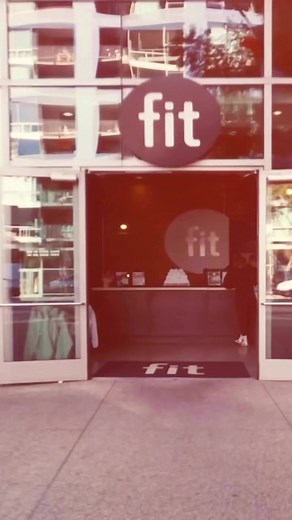 Calling all fitness fans: whether you’re a group class devotee looking to switch things up, an avid gym-goer searching for a new home base, or a workout newbie who’s hoping for personalized guidance, you’ll fit in at FIT ATHLETIC. Yes, Fit Athletic is technically a gym, but it’s a million other things, too. However you like to sweat, you can do it at Fit: cycling, group fitness classes, personal training, or cardio on outdoor decks that overlook the ocean, Little Italy, and Petco Park. After you